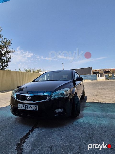 Kia Ceed, 1.6 L, 2011 il, 210 000 km — Bakı