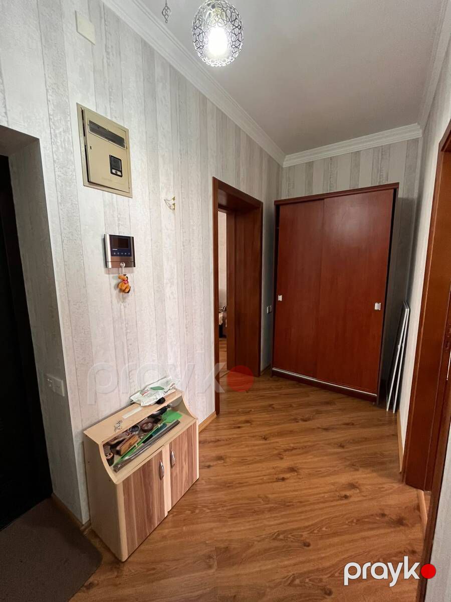 Satılır 2 otaqlı köhnə tikili 61 m² — Mənzil, Bakı (10)
