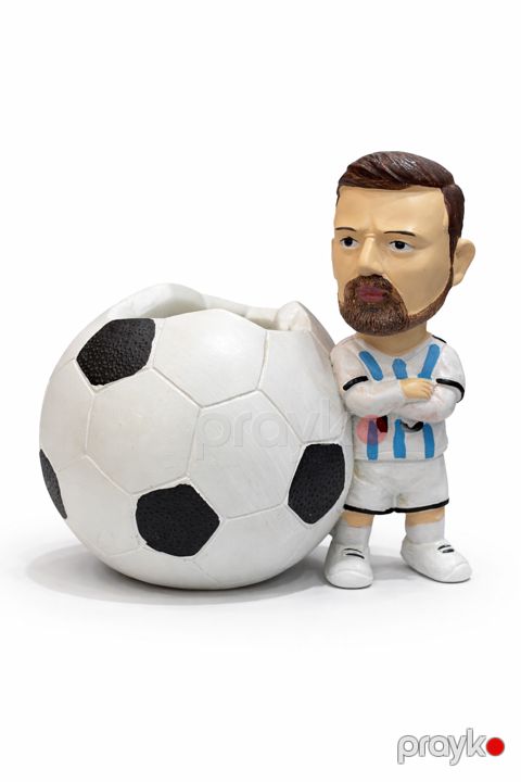 Orqanayzer Messi — Bakı