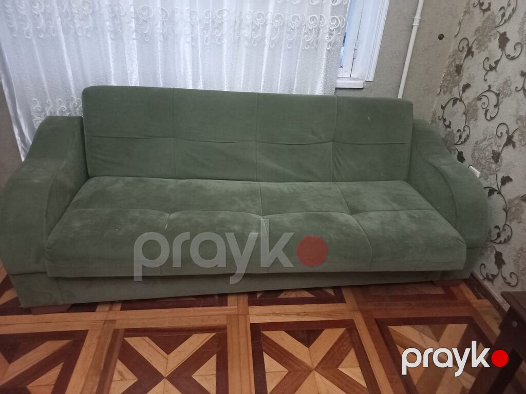 İşlənmiş, Divan — Qonaq otağı üçün, Bakı (3)