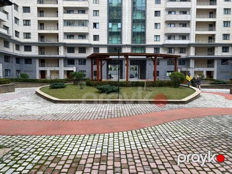 Satılır 3 otaqlı yeni tikili 155 m²