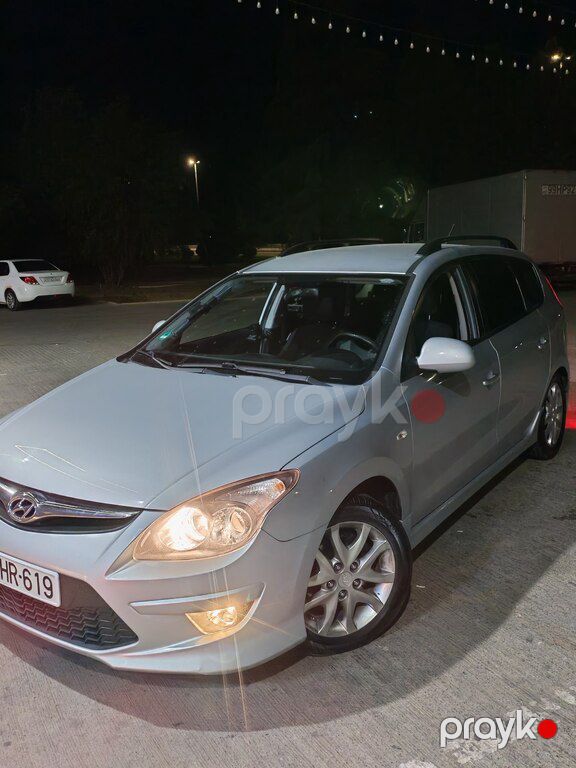 Hyundai i30, 1.4 L, 2011 il, 270 000 km — Avtomobillər, Gəncə (4)