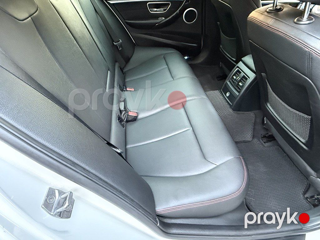 BMW 330, 2.0 L, 2016 il, 180 230 km — Avtomobillər, Bakı (12)