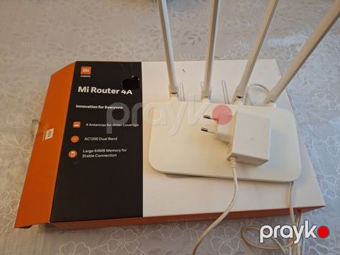 Xiaomi Mi Router 4A - AC1200 Dual Band: 2.4 GHz və 5 GHz tezliklərini — Bakı
