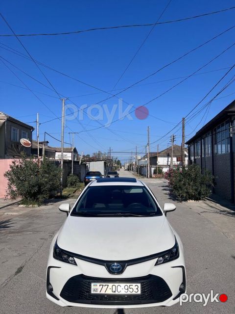 Toyota Corolla, 1.8 L, 0.85 kWh, 2024 il, 124 000 km — Bakı