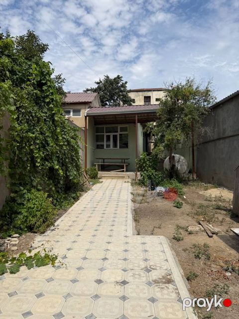 Həyət evi kirayə verilir, Nəsimi m — Bakı