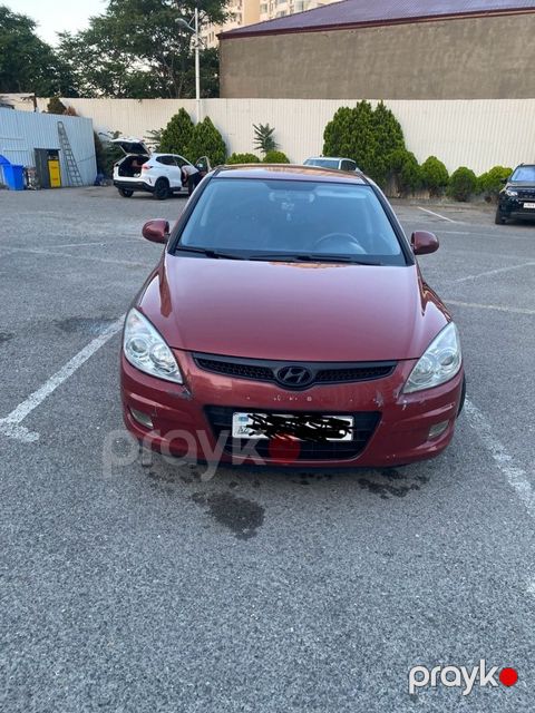 Hyundai i30, 1.6 L, 2008 il, 180 000 km