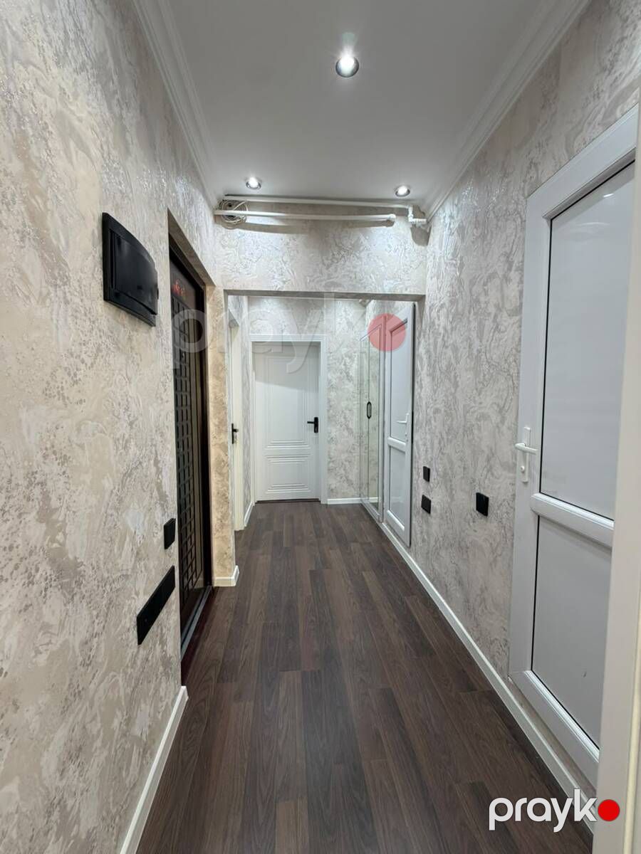 Satılır 2 otaqlı köhnə tikili 60 m² — Mənzil, Bakı (4)