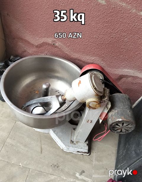 35 kq xəmir yoğurma maşını - Tutum: 35 kq - Qiymət: 650 AZN (şəkildə — Bakı
