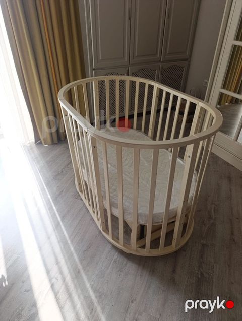 Oval formalı uşaq beşiyi teze - Material: laklı ağac (açıq krem/bej — Bakı