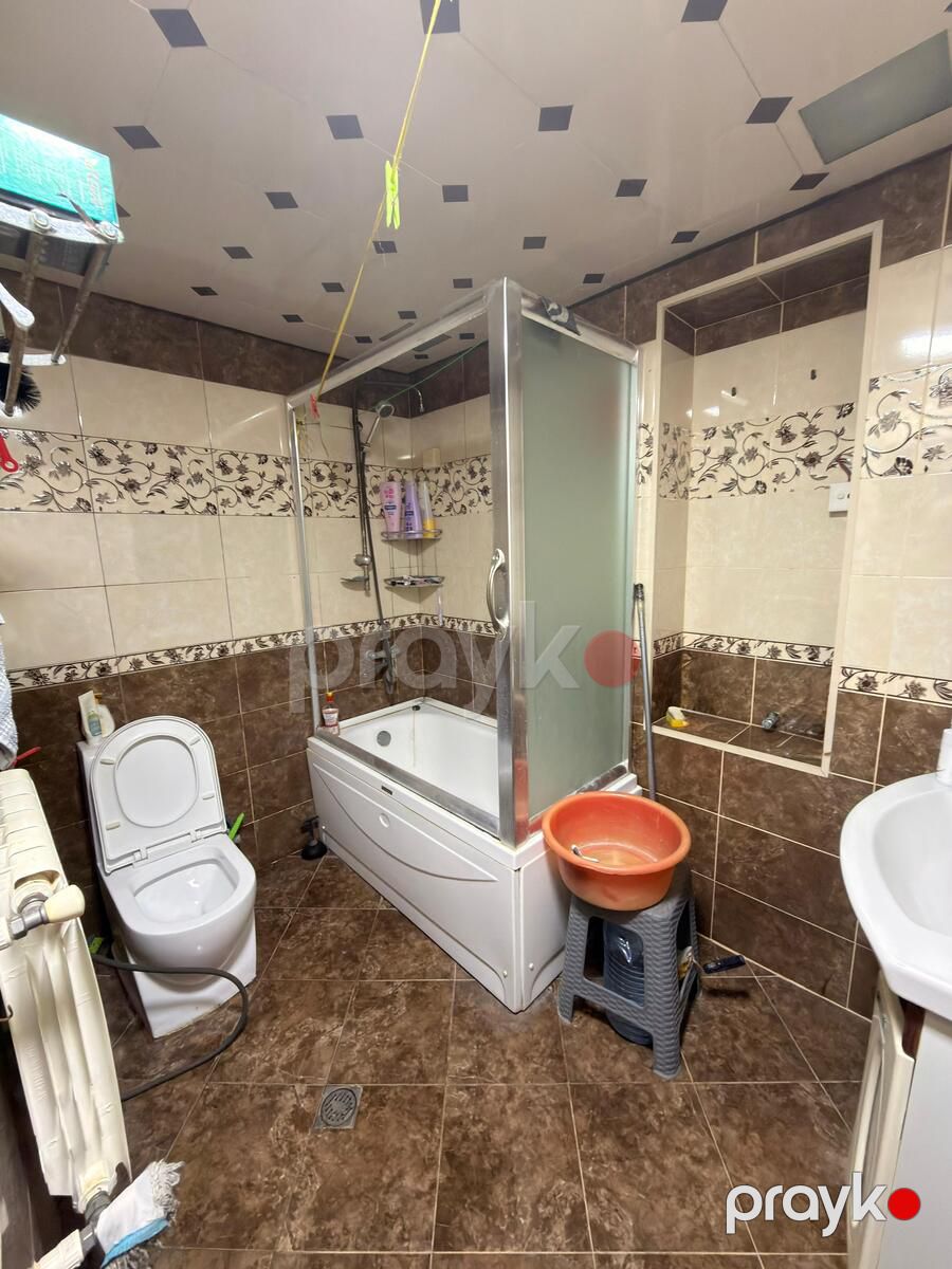 Satılır 3 otaqlı köhnə tikili 103 m² — Mənzil, Bakı (2)