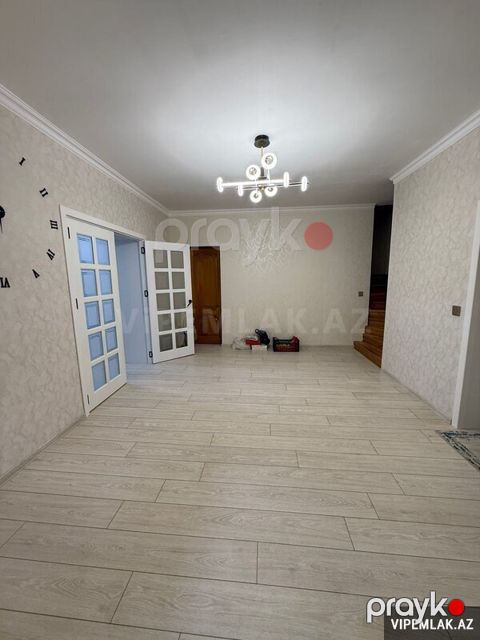 Abşeron rayonunda 5 otaqlı Həyət evi Satılır, 200 m² — Bakı