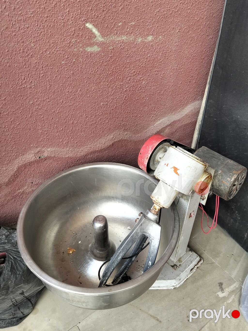 35 kq xəmir yoğurma maşını - Tutum: 35 kq - Qiymət: 650 AZN (şəkildə — Peşəkar mətbəx texnikası, Bakı (2)