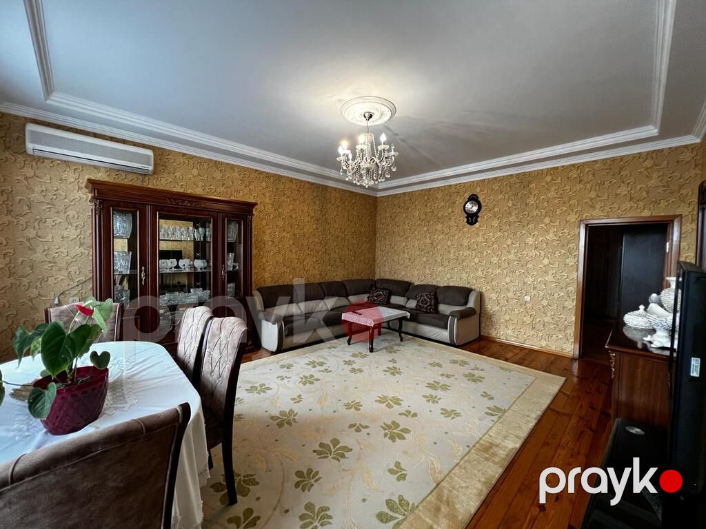 Satılır 5 otaqlı həyət evi/bağ evi 240 m² — Ev, villa, Bakı (7)