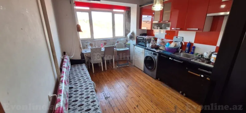 Satılır 2 otaqlı Mənzil Köhnə tikili 60 m² Bakı, Suraxanı r., Yeni Günəşli — Mənzil, Bakı (5)