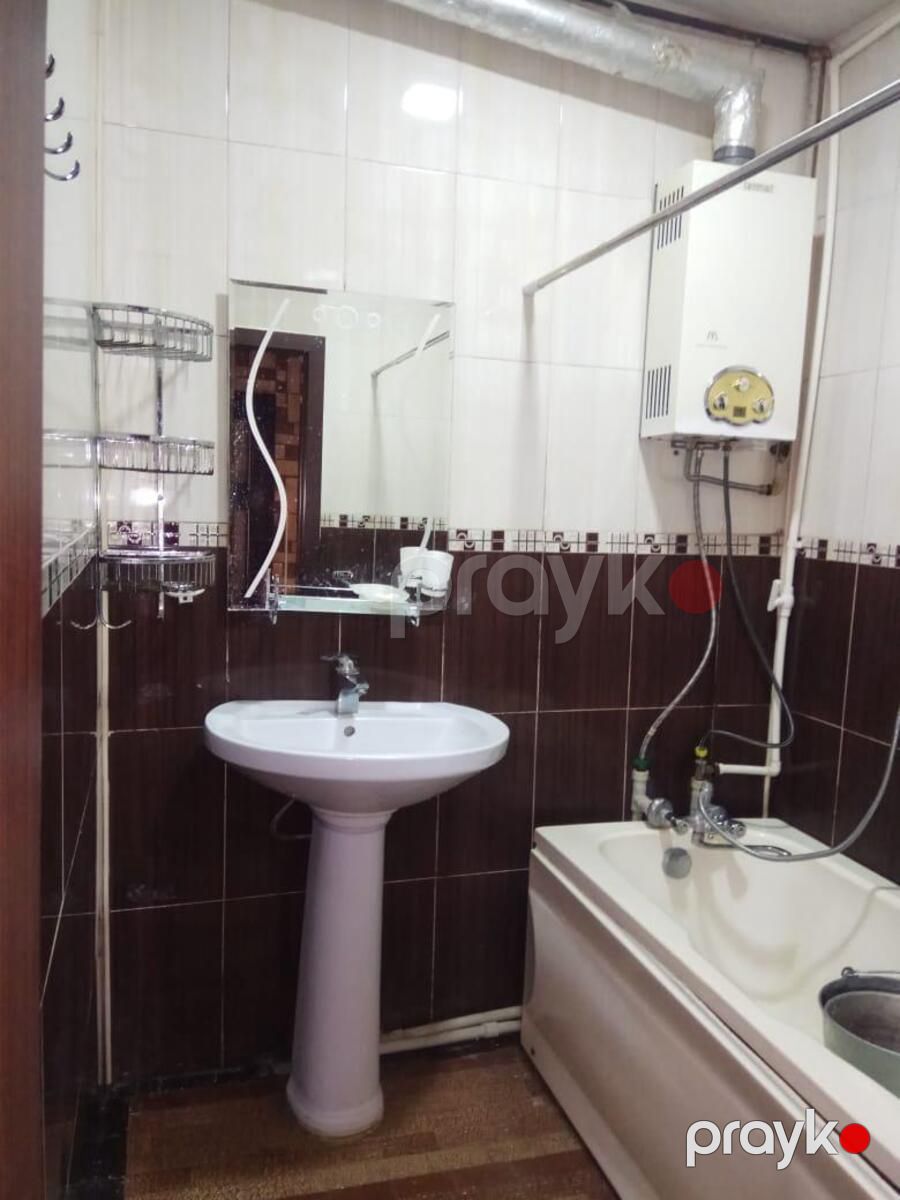 İcarəyə verilir 2 otaqlı köhnə tikili 60 m² — Mənzil, Bakı (9)