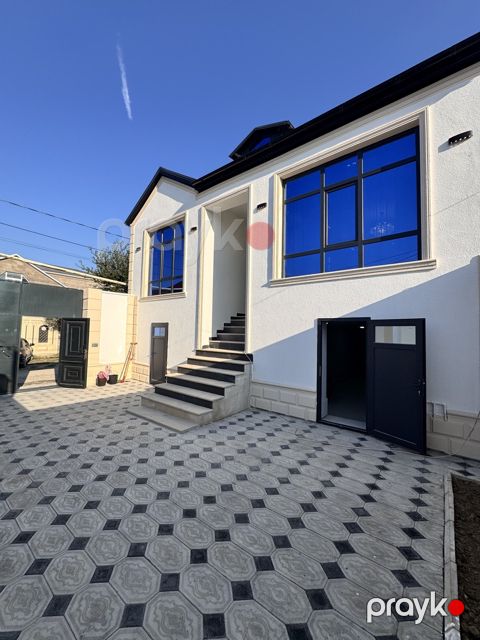 Satılır 4 otaqlı həyət evi/bağ evi 110 m² — Bakı