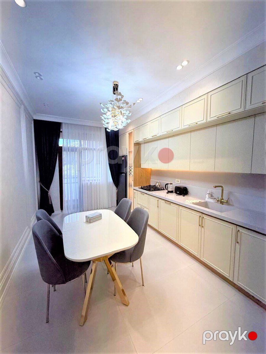 İcarəyə verilir 4 otaqlı yeni tikili 180 m² — Mənzil, Bakı (12)