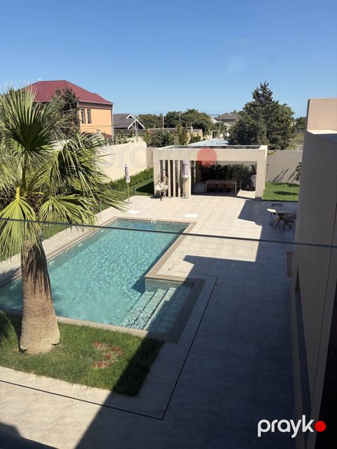 Satılır 4 otaqlı həyət evi/bağ evi 350 m² — Bakı