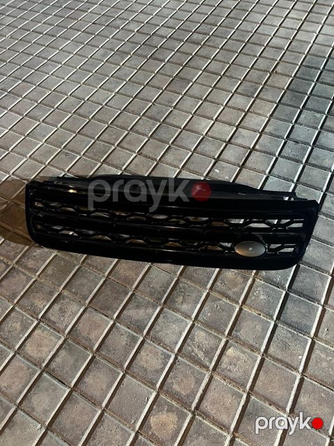 Land Rover Discovery 5 ön radiator barmaqlığı — Bakı