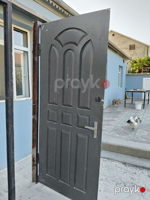 Dəmir seyf kapı Eni-98 Hündürlüyü-2.25sm Çərçivə şvellerdən yığılıb və — Saray