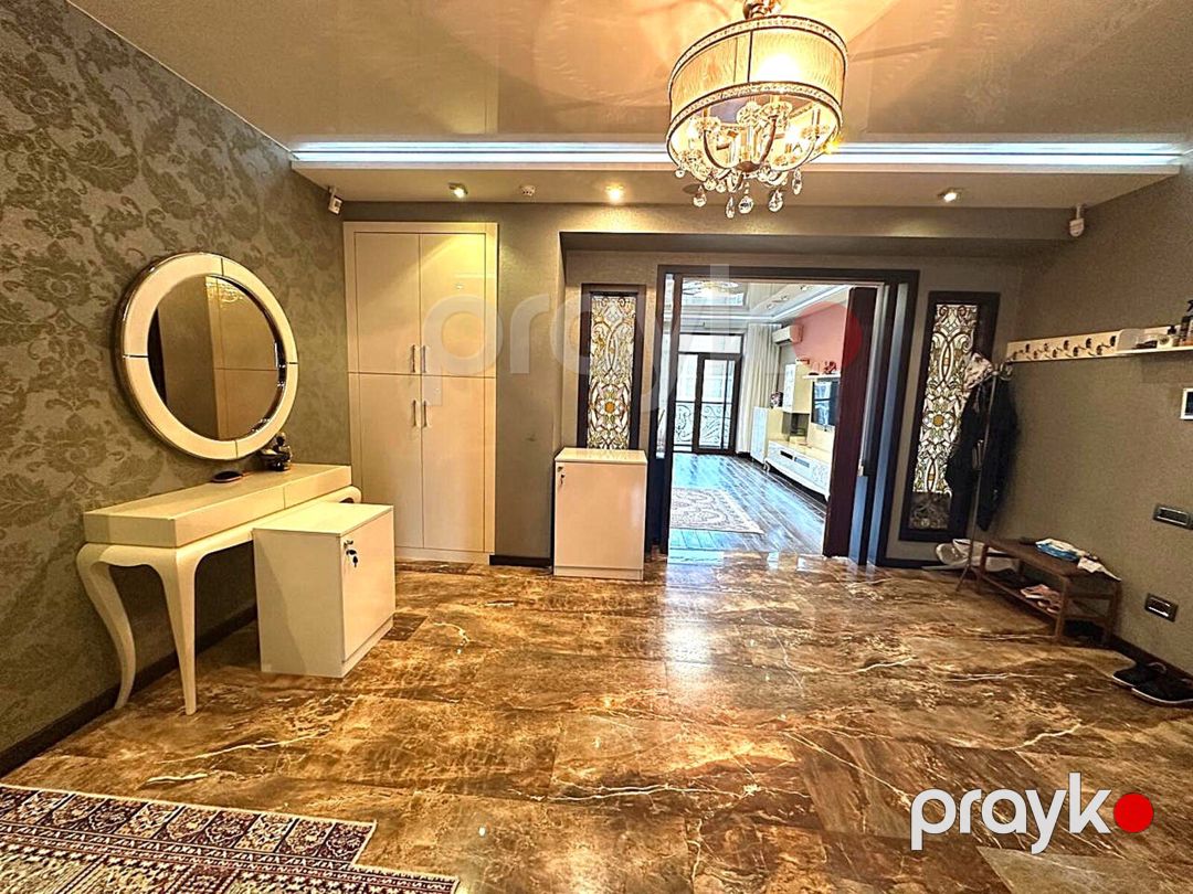 Satılır 6 otaqlı yeni tikili 360 m² — Mənzil, Bakı (4)
