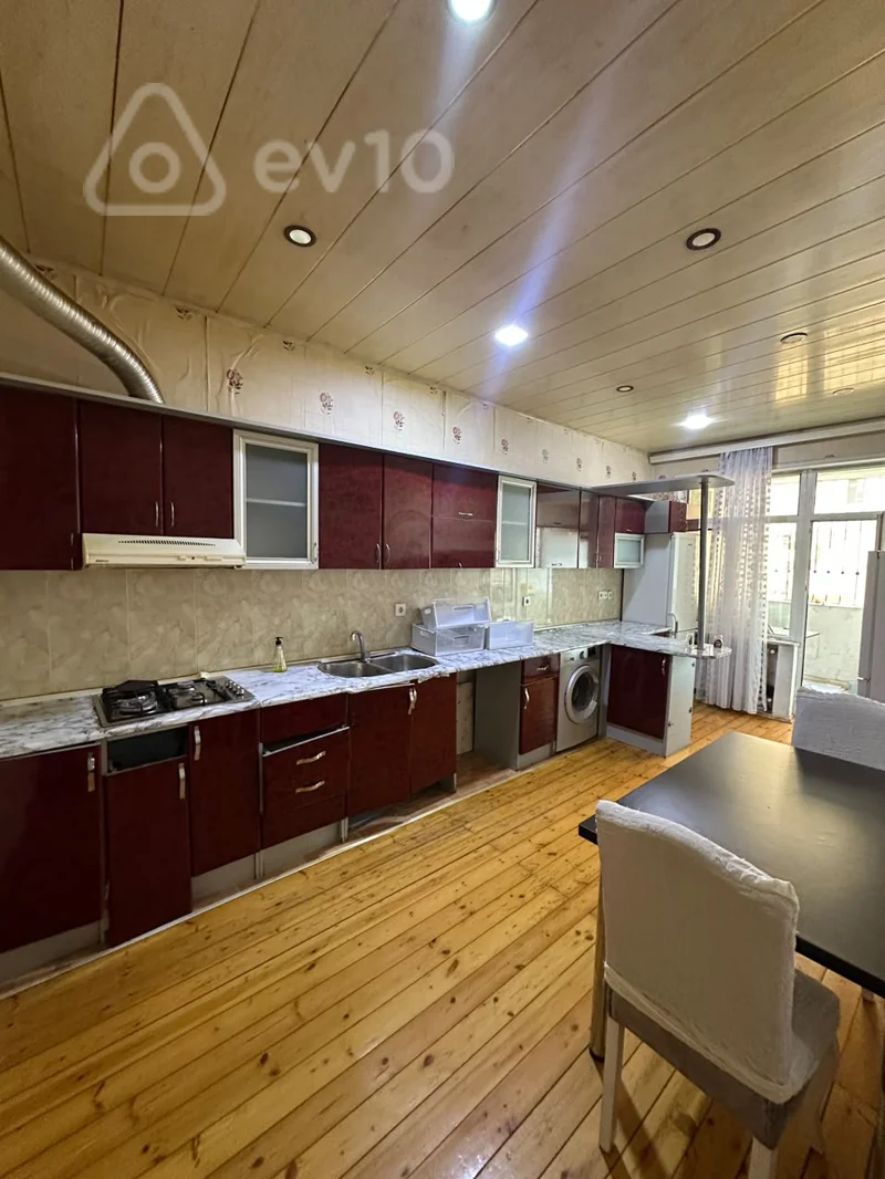 4 otaqlı mənzil, 100 m², Mehemmed Hadi — kirayə — Mənzil, Bakı (8)