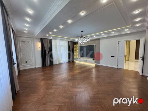 Satılır 3 otaqlı yeni tikili 143 m² — Bakı
