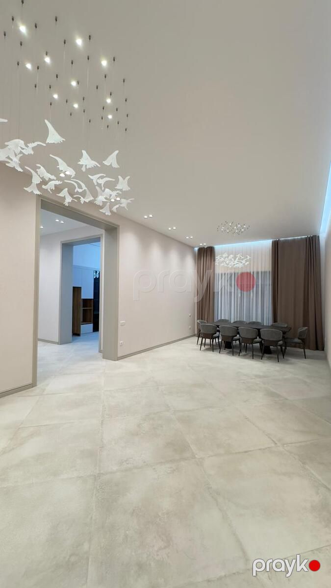 Satılır 5 otaqlı həyət evi/bağ evi 300 m² — Ev, villa, Bakı (12)