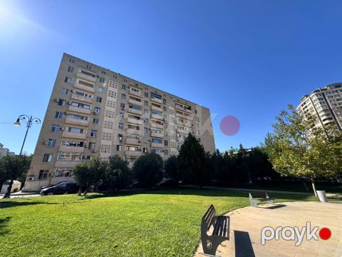 Satılır 3 otaqlı köhnə tikili 85 m² — Bakı