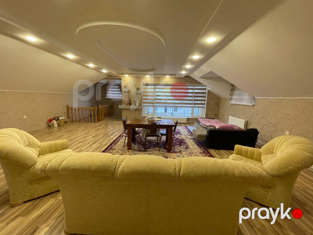 5 otaqlı townhouse, 300 m², Nargilə Dairəsi — Ev, villa, Bakı (11)