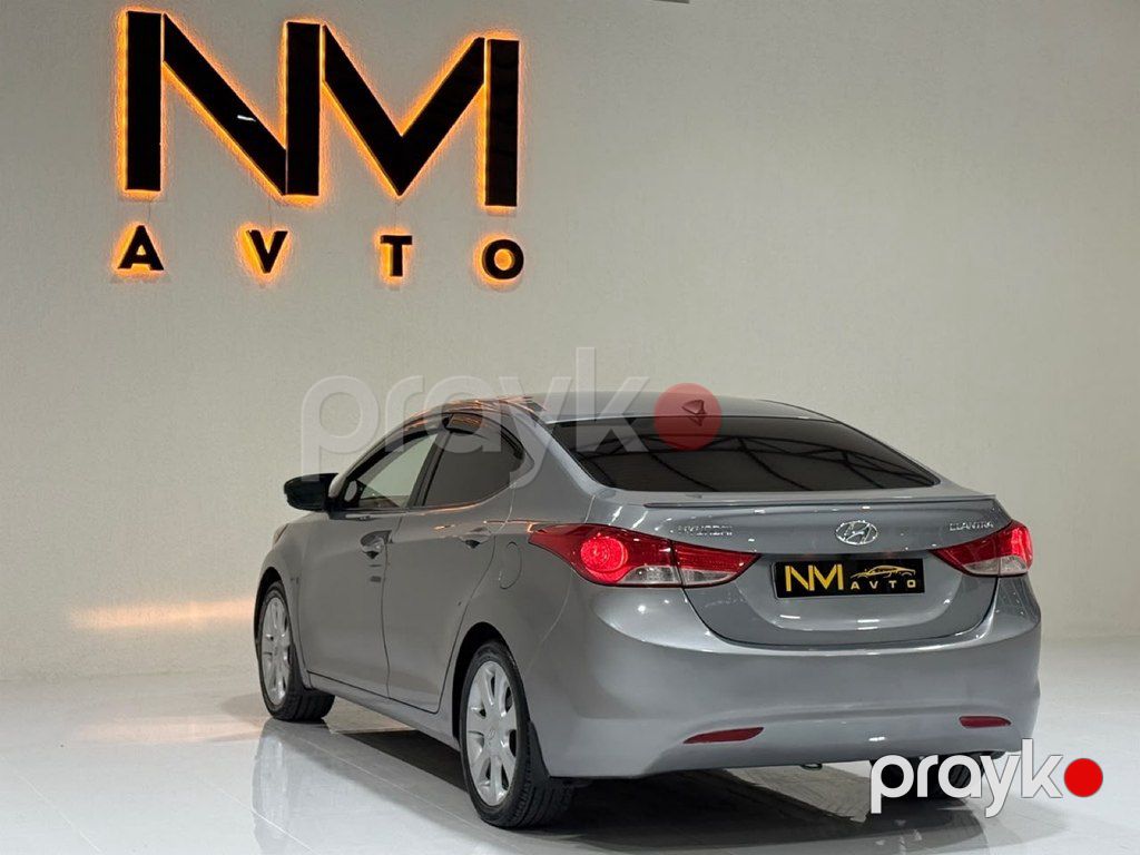 Hyundai Elantra, 1.8 L, 2011 il, 201 463 km — Avtomobillər, Bakı (11)
