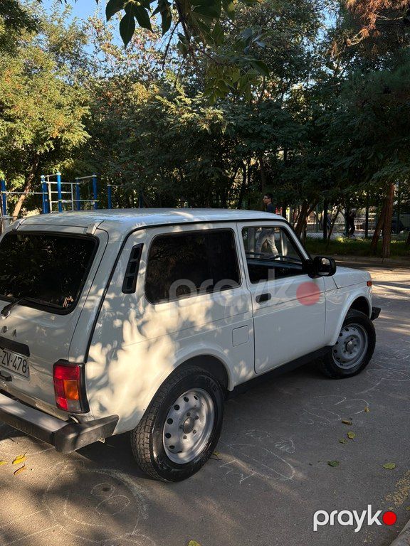 Lada (VAZ) Niva, 1.7 L, 2015 il, 24 000 km — Avtomobillər, Bakı (5)