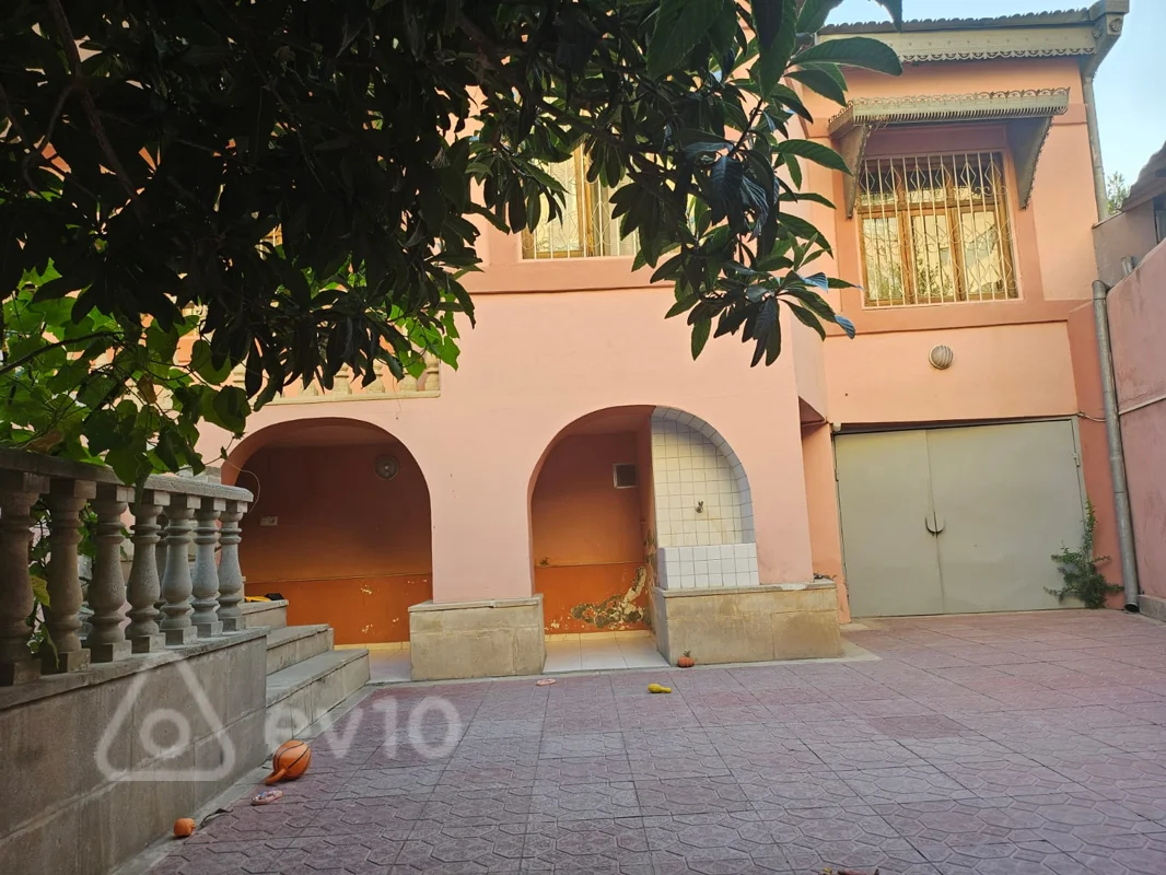 4 otaqlı həyət evi, 141.3 m², Bakı şəhəri, Yasamal rayonu, Akim Abbasov küçəsi — Ev, villa, Bakı (2)