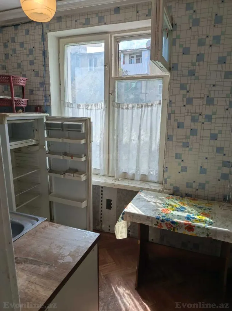 Kirayə verilir 2 otaqlı Mənzil Köhnə tikili 60 m² Bakı, Yasamal r., İnşaatçılar m — Mənzil, Bakı (8)