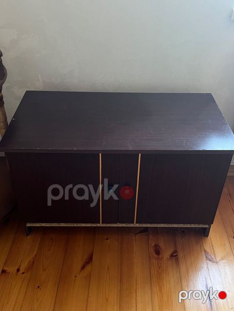 Taxta TV/komod dolabı - Material: laminat/LDSP (qaranlıq qoz rəngi) — Digah