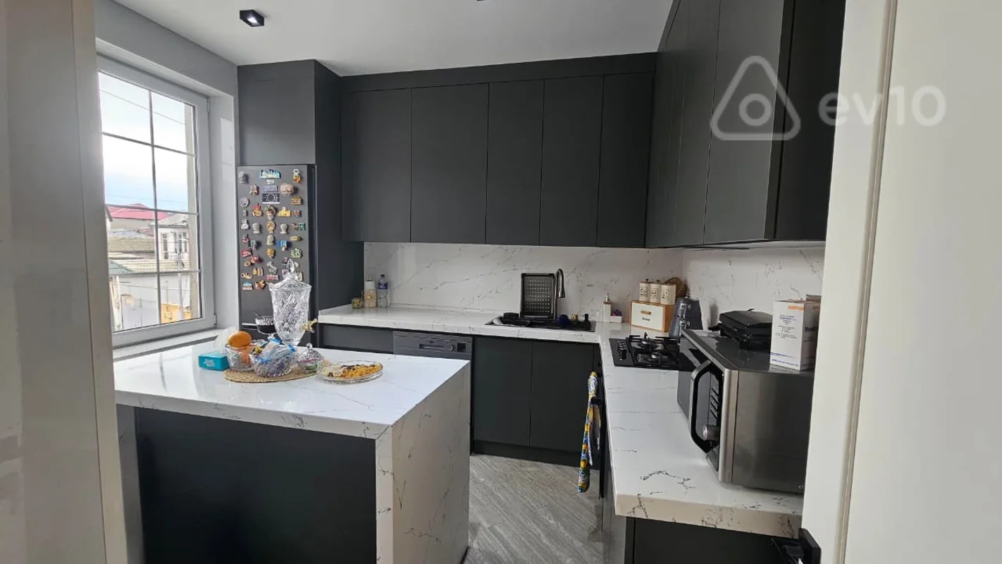 9 otaqlı həyət evi, 400 m², Babək pr — kirayə — Ev, villa, Bakı (7)