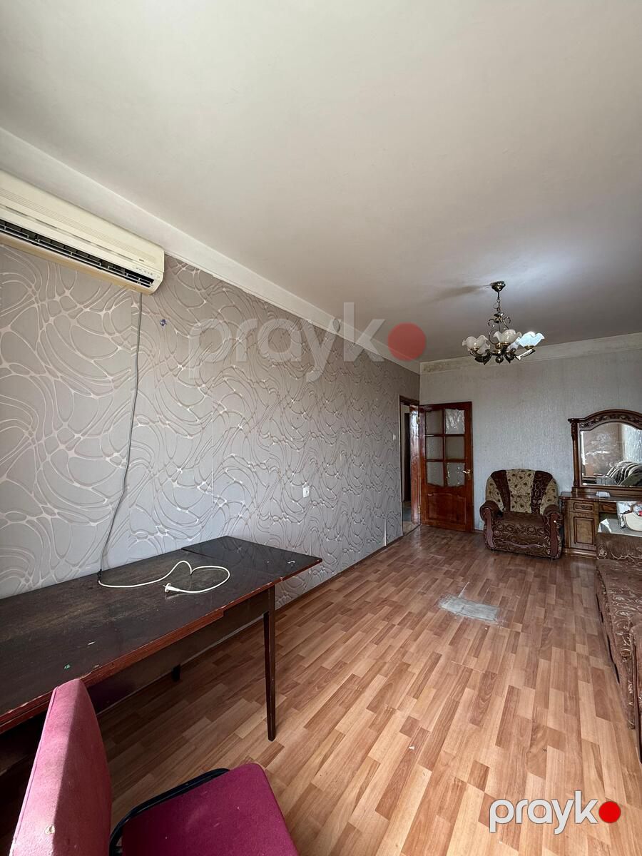 Satılır 2 otaqlı köhnə tikili 51 m² — Mənzil, Bakı (3)