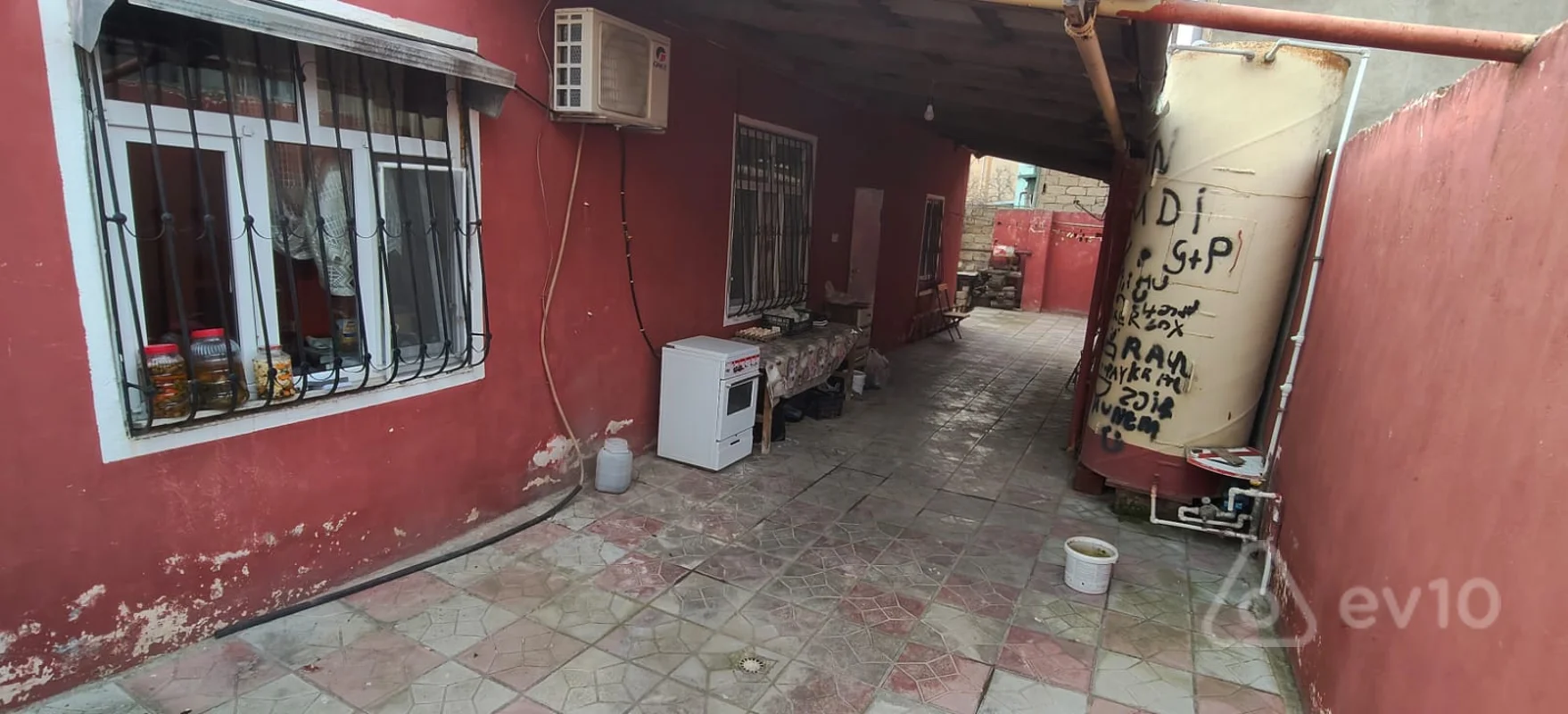 4 otaqlı həyət evi, 120 m², Şərq yaşayış massivi — Bakı