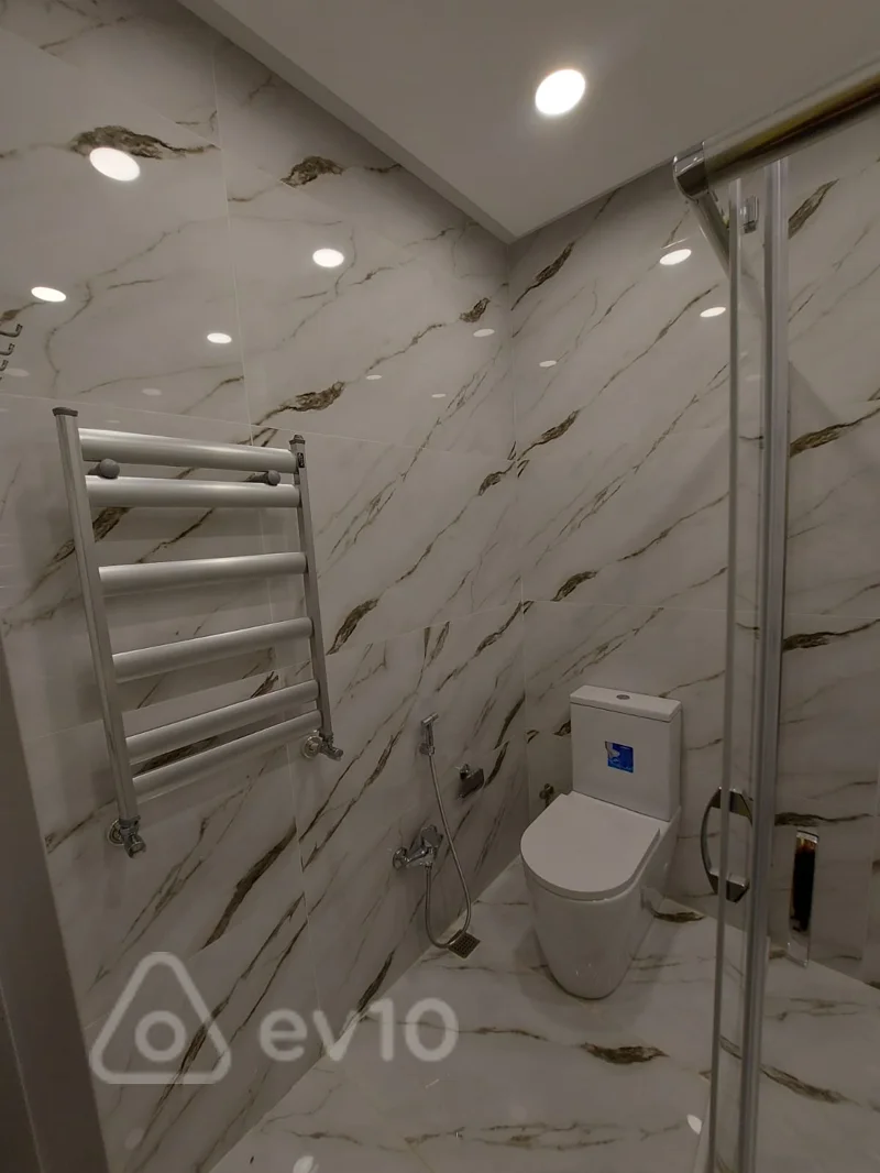 2 otaqlı mənzil, 60 m², Şamil Əzizbəyov küç — kirayə — Mənzil, Bakı (11)
