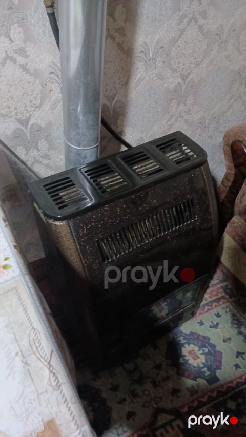 İran peci isdiyir hec bir prablemi yoxdur yaxşı veziyededir torbaların — Bakı