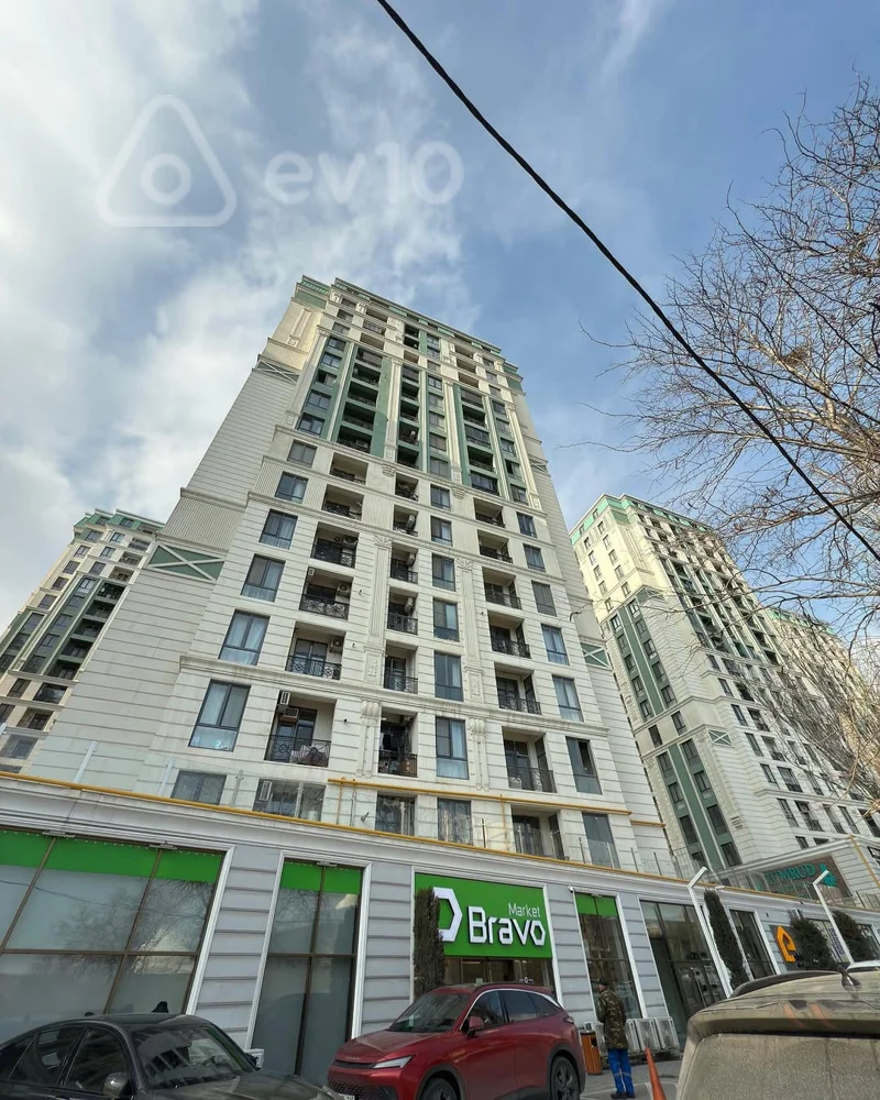 3 otaqlı mənzil, 139.5 m², Balaemi dadasov kucesi — Bakı