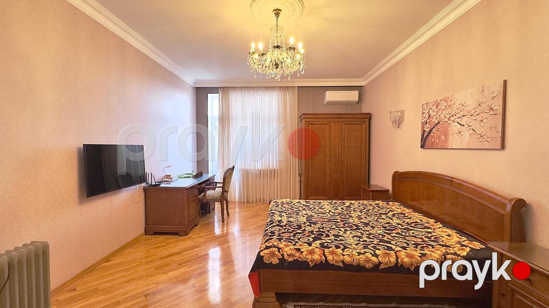 Satılır 7 otaqlı yeni tikili 320 m² — Mənzil, Bakı (8)