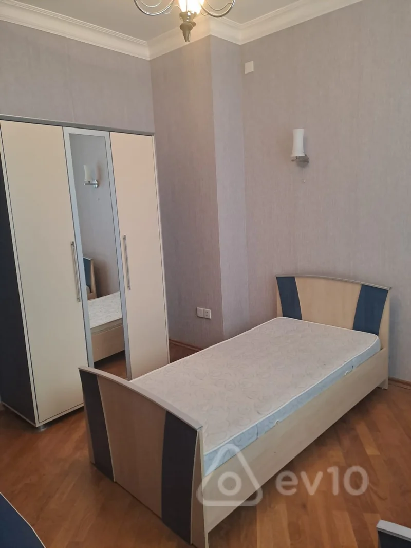 3 otaqlı mənzil, 125 m², Sabit Rəhman küçəsi — kirayə — Mənzil, Bakı (6)