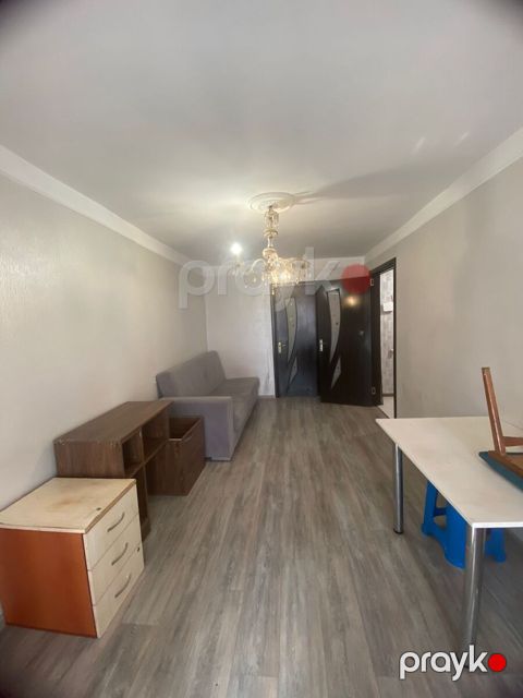 Satılır 2 otaqlı köhnə tikili 45 m² — Bakı