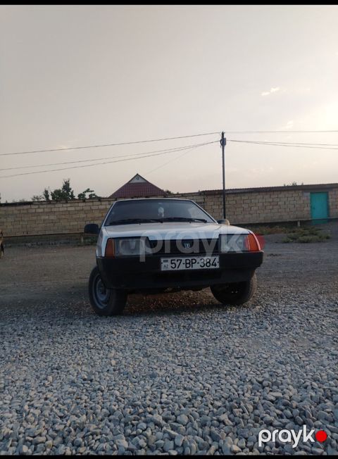 VAZ (Lada) 21099: 1.5 l 2003 il 277693 km Sedan