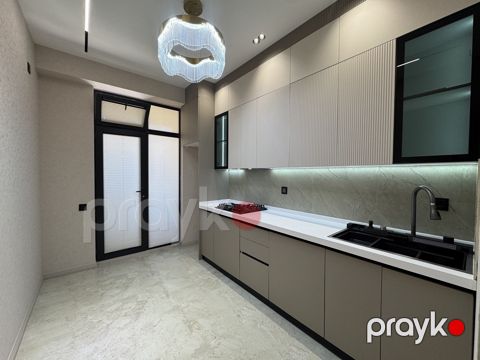 Satılır 3 otaqlı yeni tikili 87 m² — Bakı