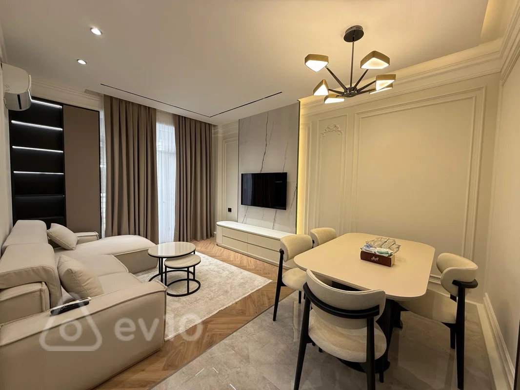 3 otaqlı mənzil, 92 m², Nəsib bəy Yusifbəyli, Tibb Universiteti — Bakı