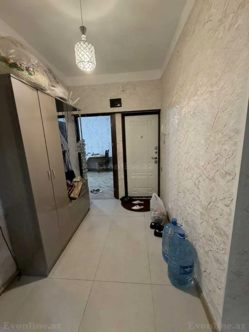 Satılır 4 otaqlı Mənzil Köhnə tikili 110 m² Bakı, Nizami r., Qara Qarayev m — Mənzil, Bakı (7)