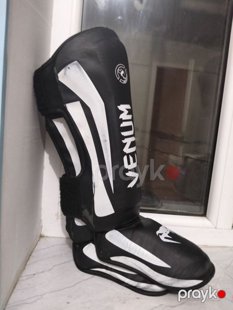 Venum tibia–pəncə qoruyucuları - Tip: kickboks, muay thai, MMA və — Digah
